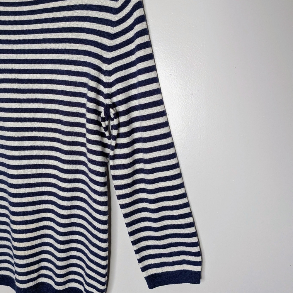 Talbots Nautical Striped Sweater Navy & White Soft Lambswool Blend Gently Used‎ - Picture 4 of 12